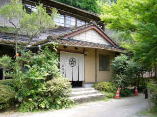 P1020013.JPG (376609 oCg)