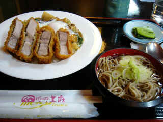 P1020496.JPG (128771 バイト)