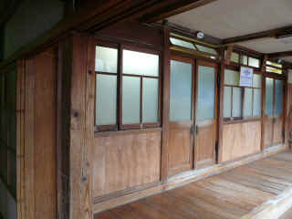 P1100099.JPG (118306 バイト)